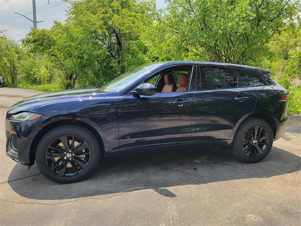 2026 Jaguar F-PACE P250 R-Dynamic S photo 2