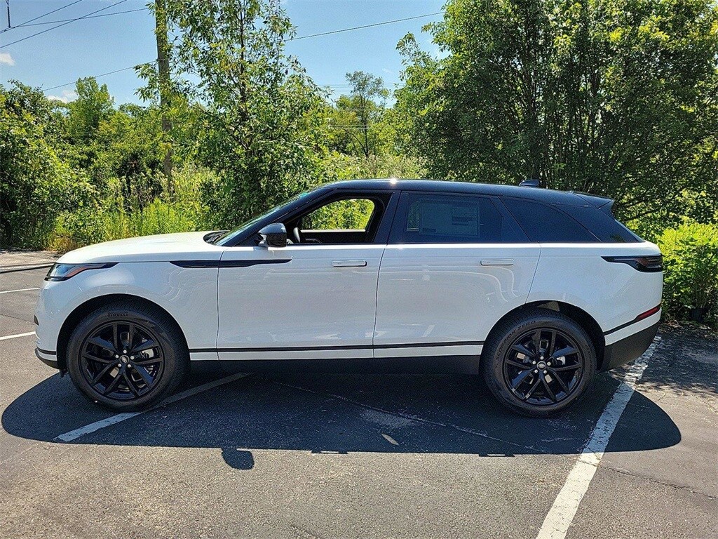 2025 Land Rover Range Rover Velar P250 S photo 2