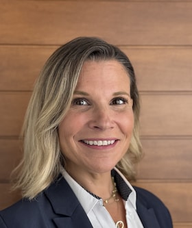 Staff member Erin Kisselburg from 8d48725a0614