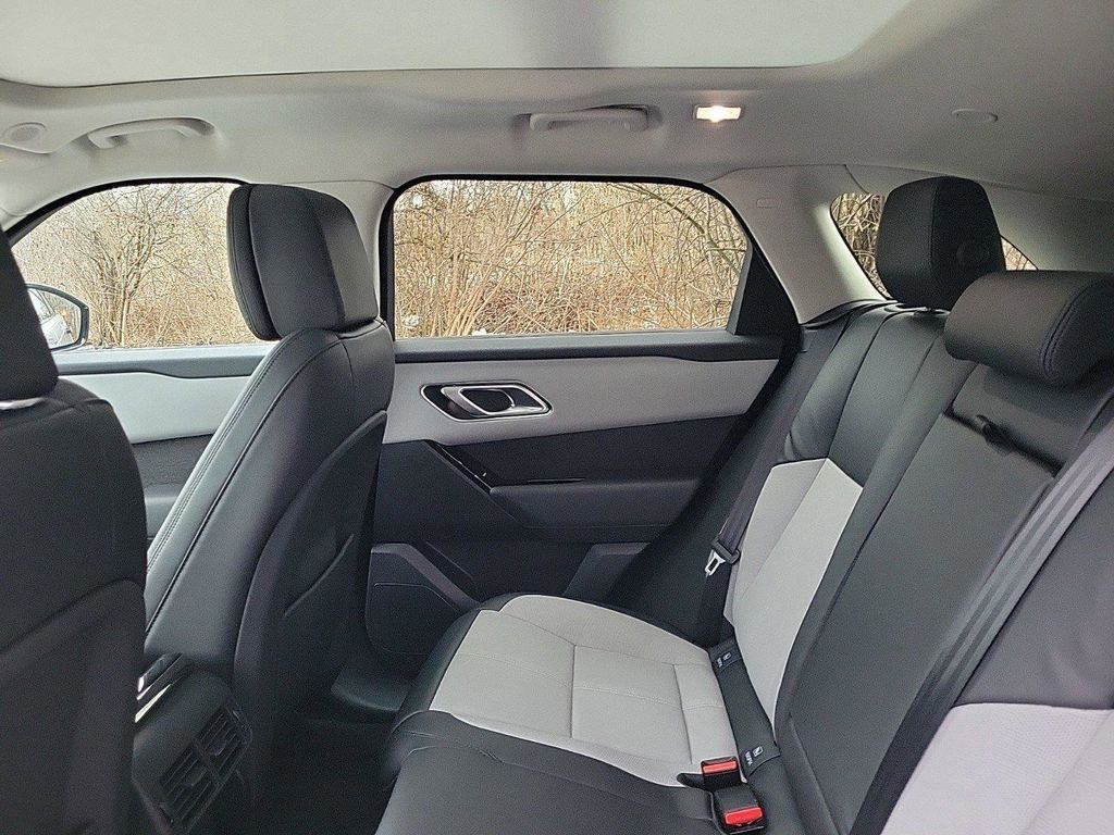 2025 Land Rover Range Rover Velar Dynamic HSE - Photo 12