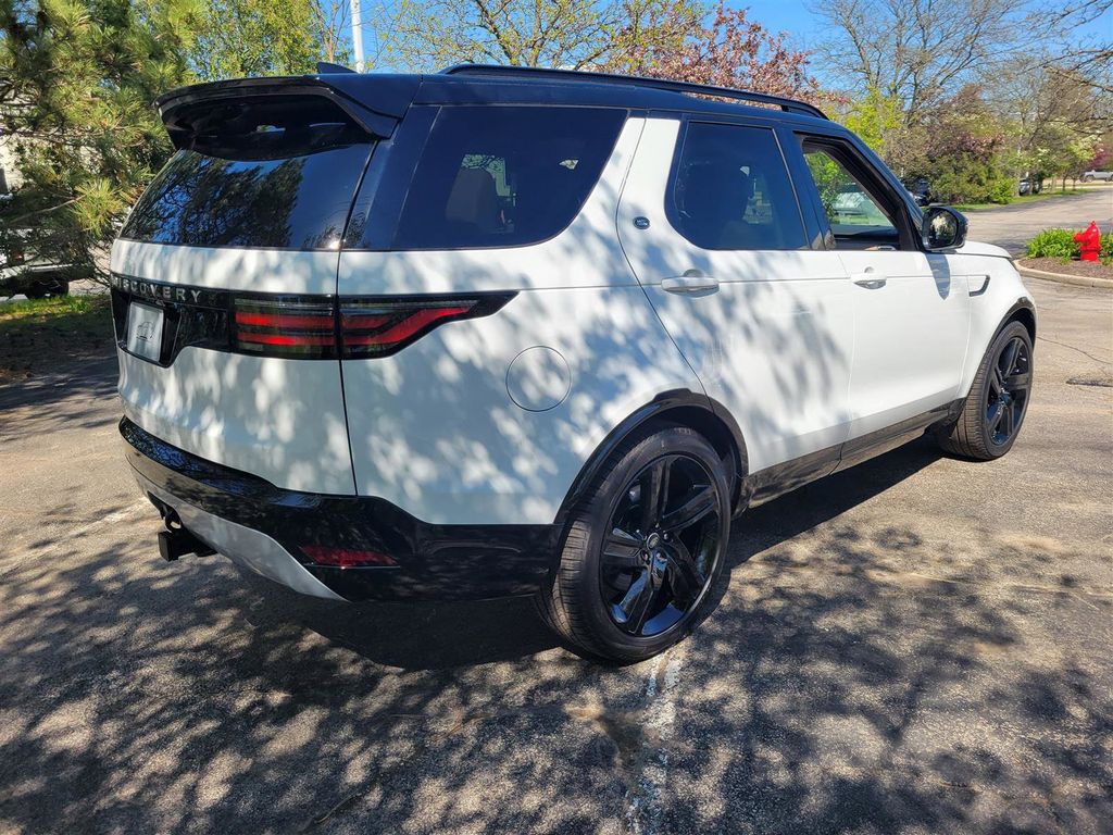 2025 Land Rover Discovery Metropolitan Edition - Photo 41