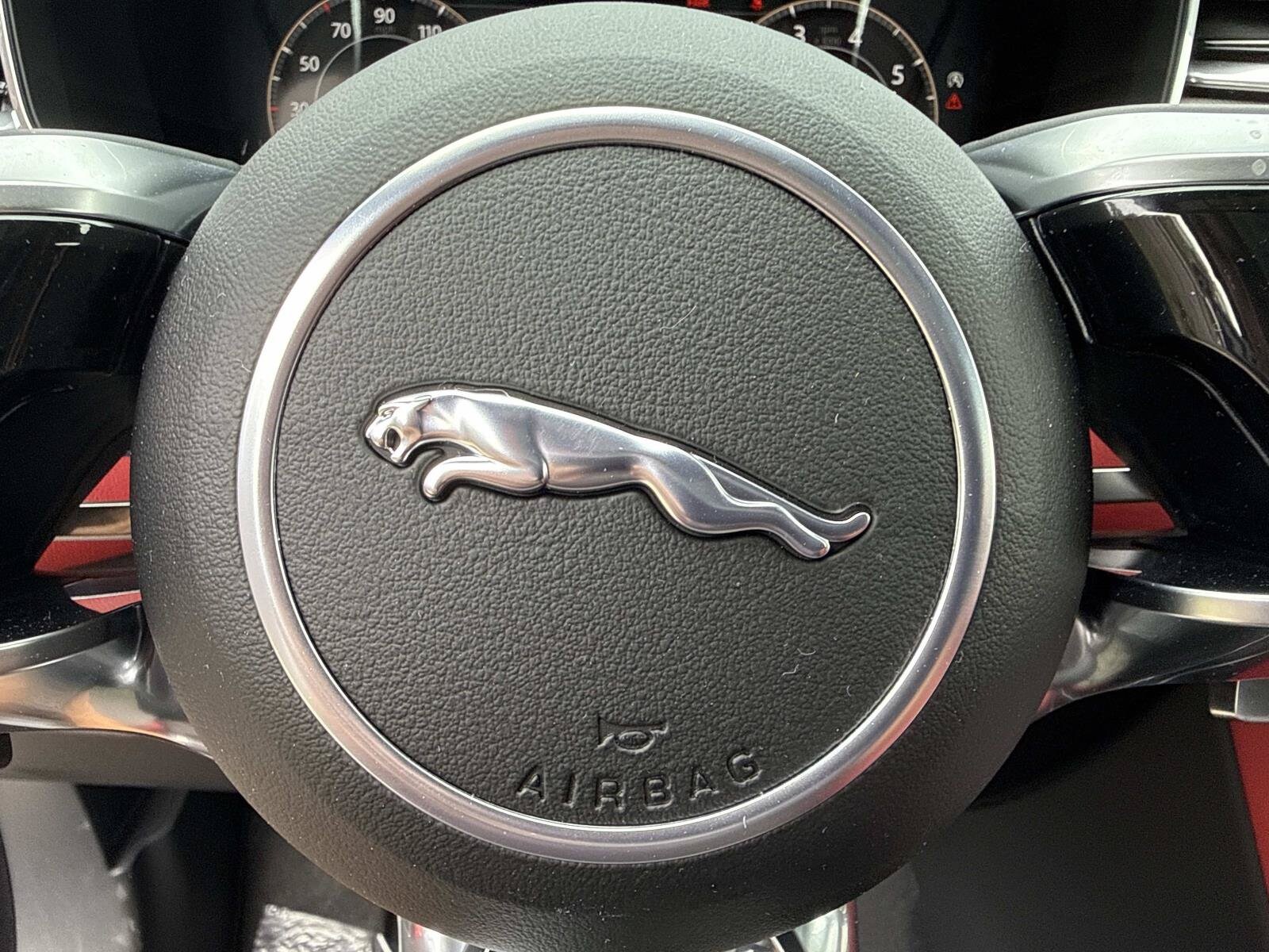 2026 Jaguar F-Pace R-Dynamic S - Photo 36