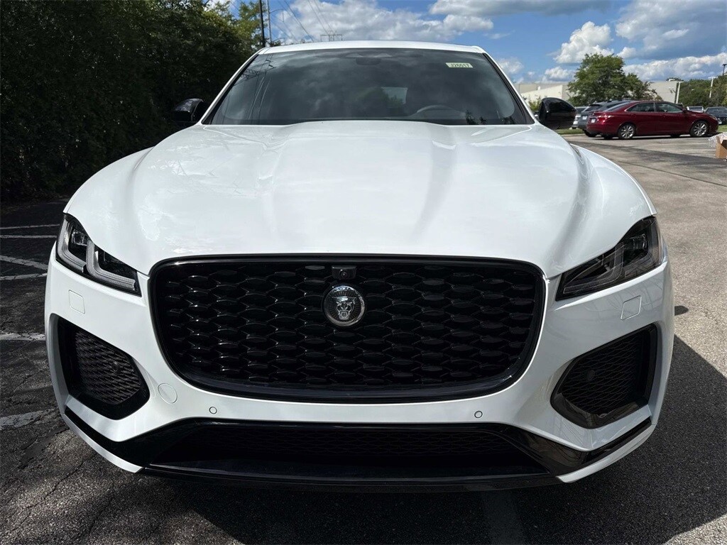 2026 Jaguar F-PACE P250 R-Dynamic S photo 2