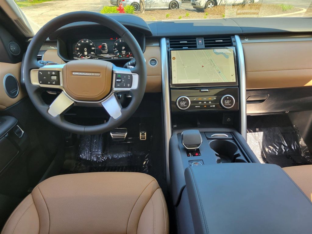 2025 Land Rover Discovery Metropolitan Edition - Photo 15