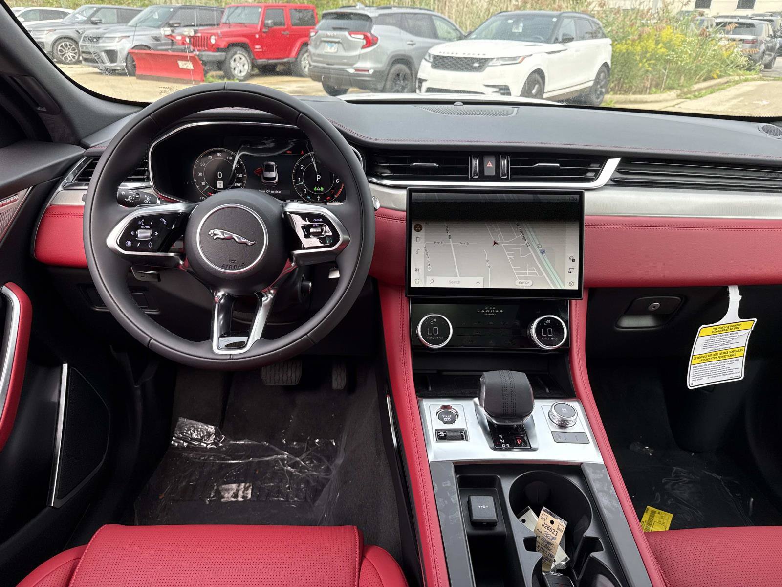 2026 Jaguar F-Pace R-Dynamic S - Photo 19