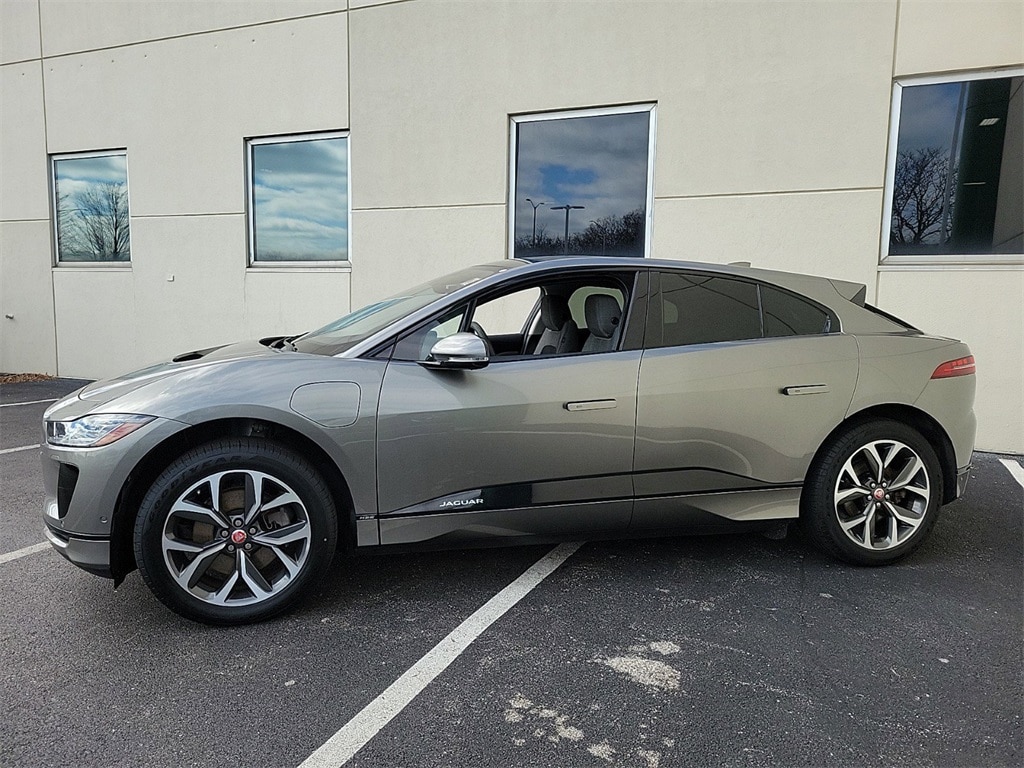 Certified 2019 Jaguar I-PACE First Edition with VIN SADHD2S11K1F63832 for sale in Northfield, IL