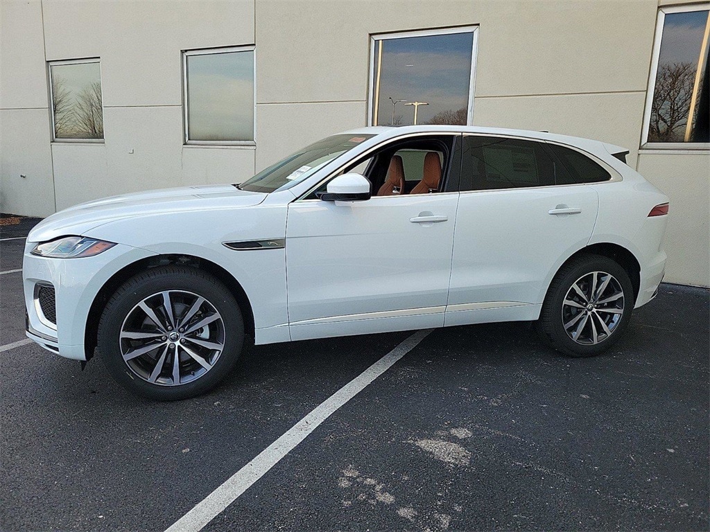 Certified 2024 Jaguar F-PACE R-Dynamic S with VIN SADCT2EX9RA734279 for sale in Northfield, IL