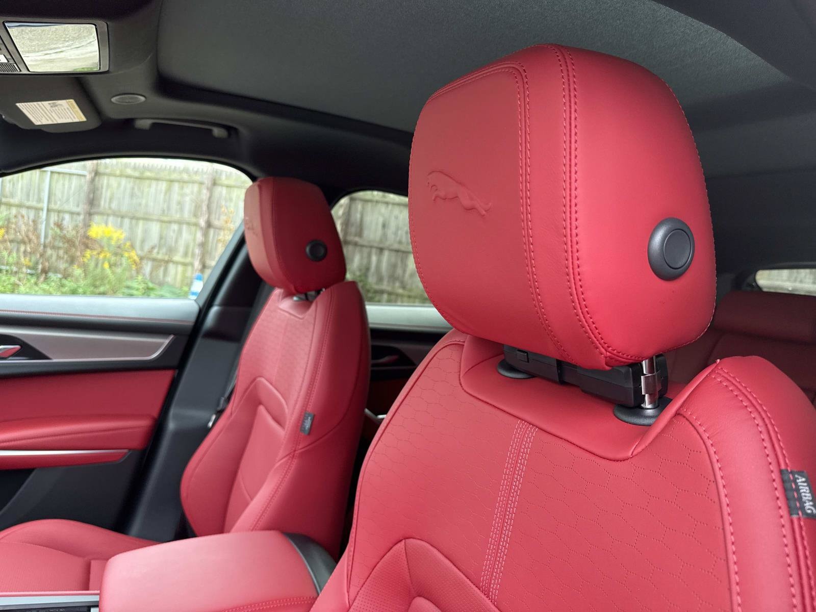 2026 Jaguar F-Pace R-Dynamic S - Photo 24
