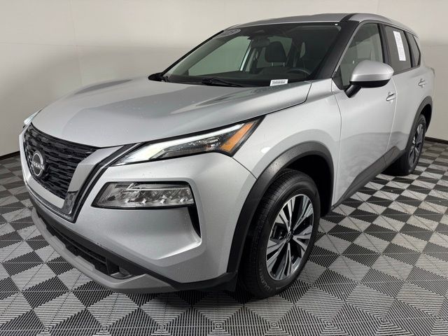 2023 Nissan Rogue SV photo 3