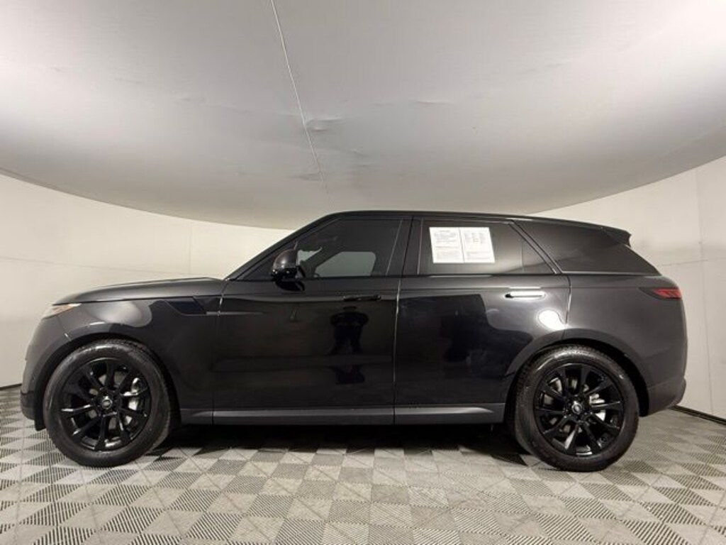 Used 2024 Land Rover Range Rover Sport SE SUV
