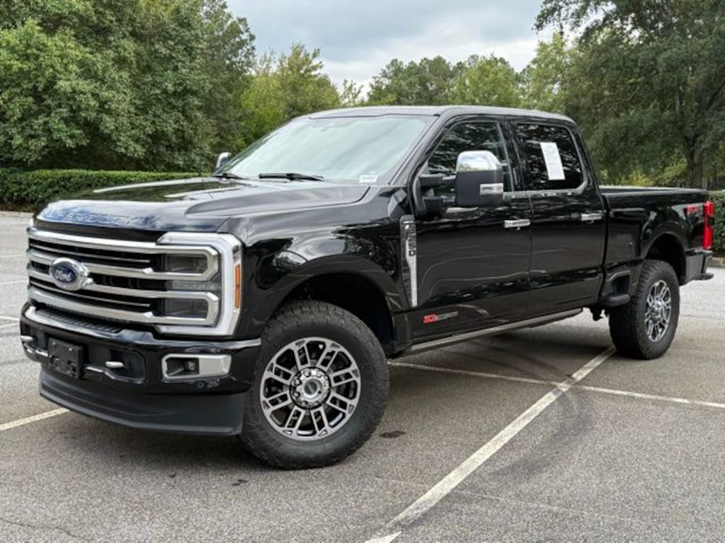 Used 2024 Ford F-250SD Limited Truck