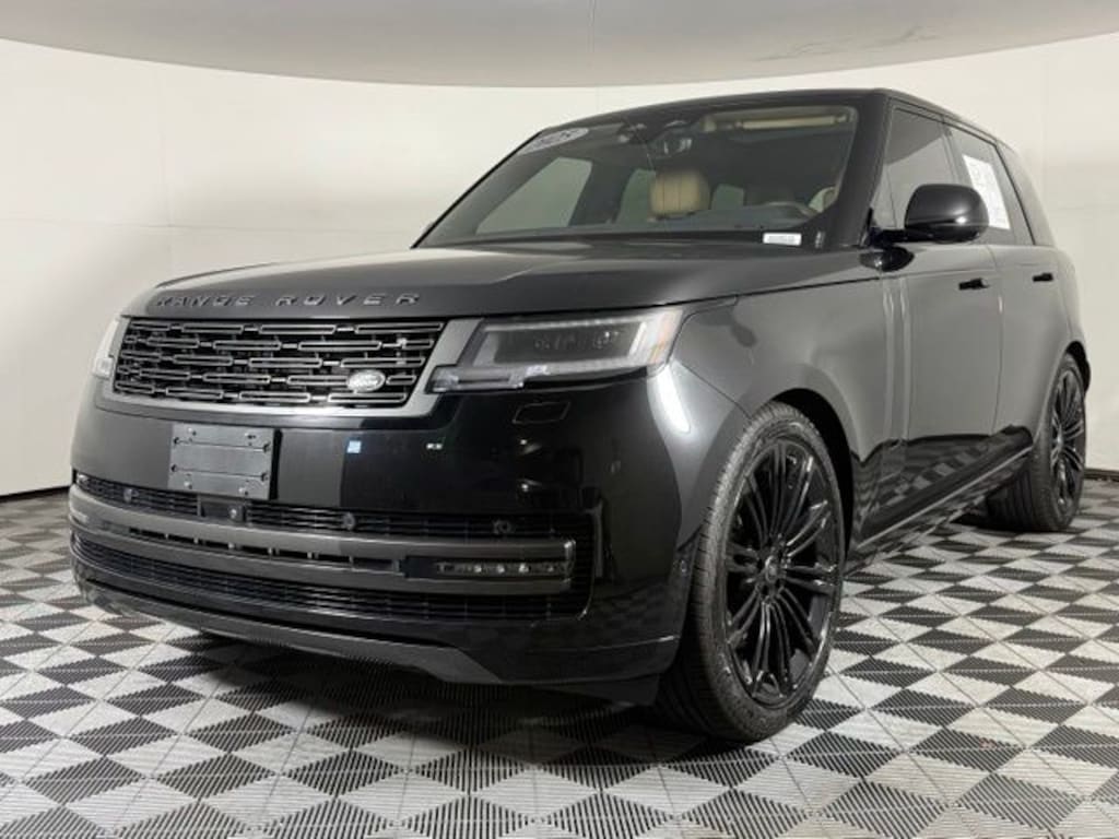 Used 2025 Land Rover Range Rover SE SUV