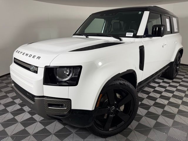 2023 Land Rover Defender 110 X-Dynamic SE photo 2