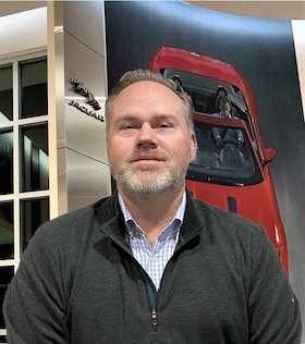 Staff member Chris Vineyard from ID_d137b282a2fb