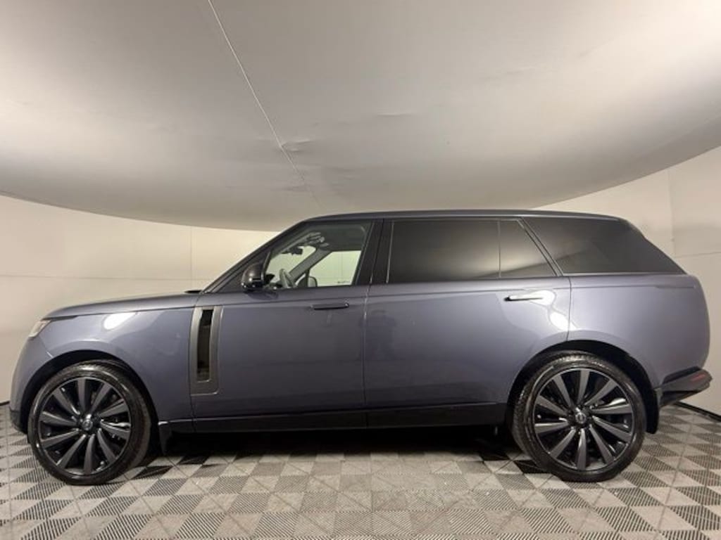 Used 2023 Land Rover Range Rover SV LWB