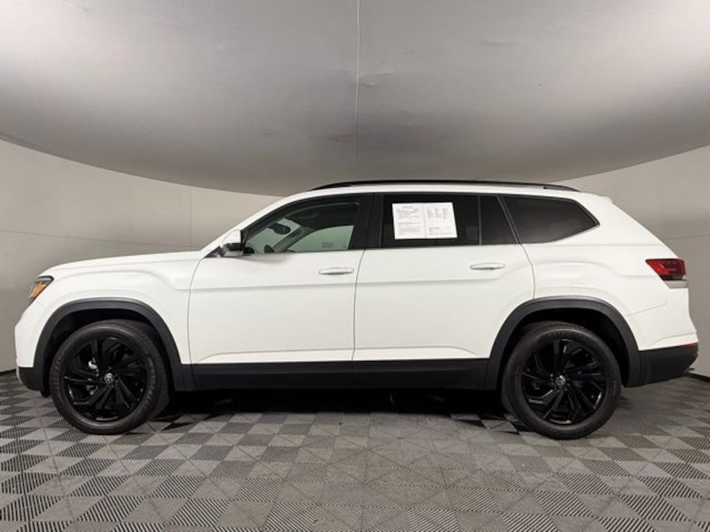 Used 2023 Volkswagen Atlas 3.6L V6 SE w/Technology SUV