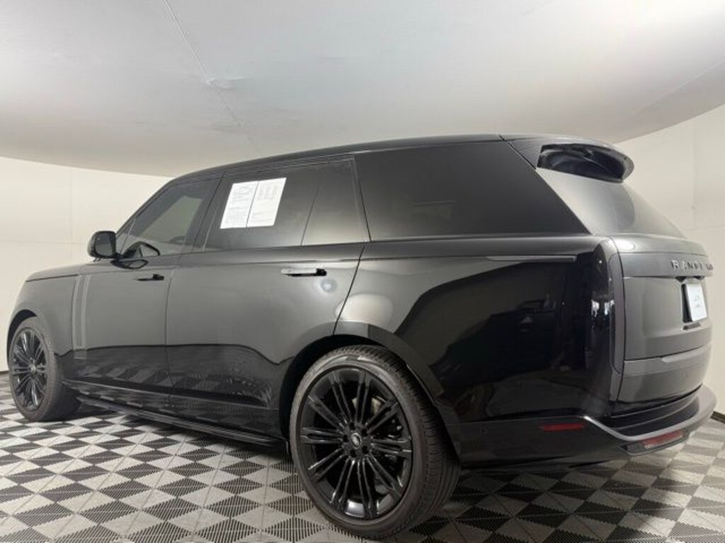 Used 2024 Land Rover Range Rover SE SUV