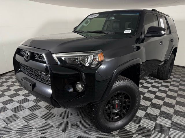 2019 Toyota 4Runner SR5 Premium photo 2