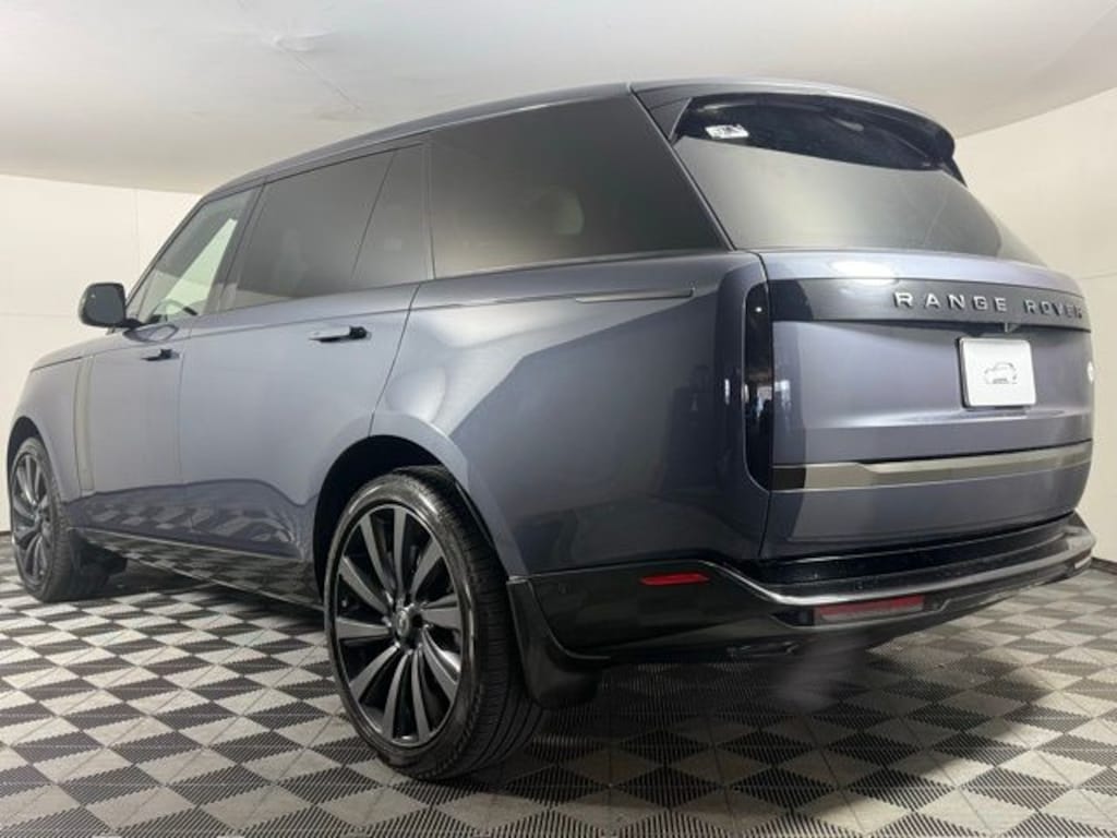 Used 2023 Land Rover Range Rover SV LWB
