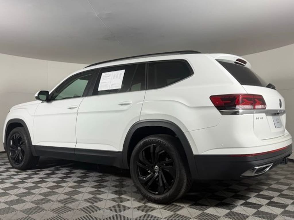 Used 2023 Volkswagen Atlas 3.6L V6 SE w/Technology SUV