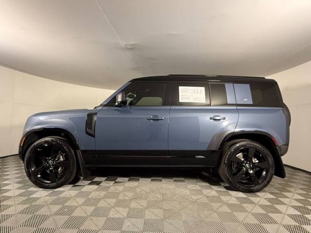 Certified 2024 Land Rover Defender 110 X-Dynamic SE SUV