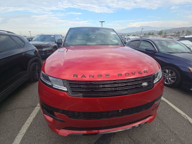 2024 Land Rover Range Rover Sport photo 2