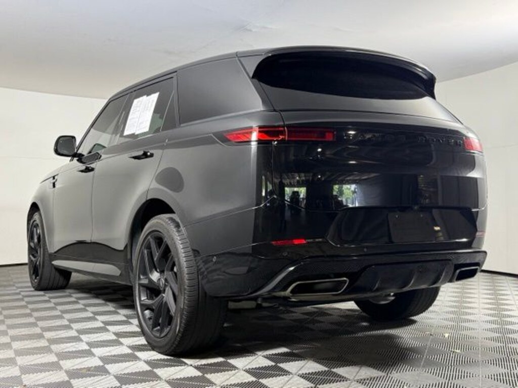 Used 2024 Land Rover Range Rover Sport Dynamic SE SUV