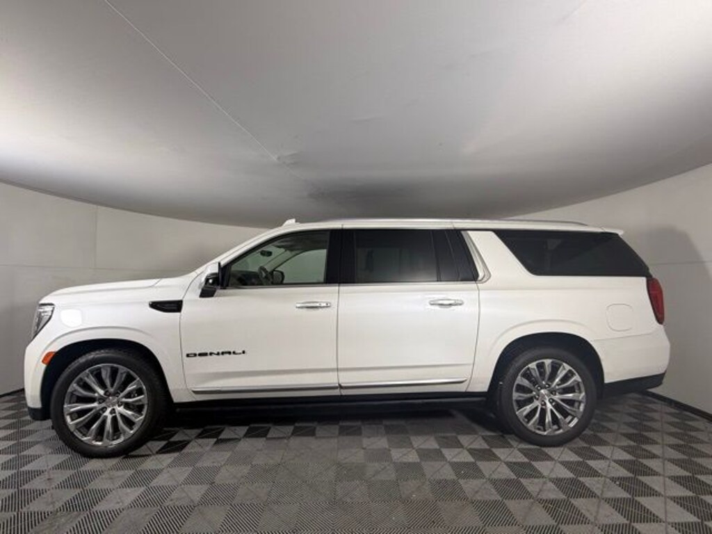 Used 2021 GMC Yukon XL Denali SUV