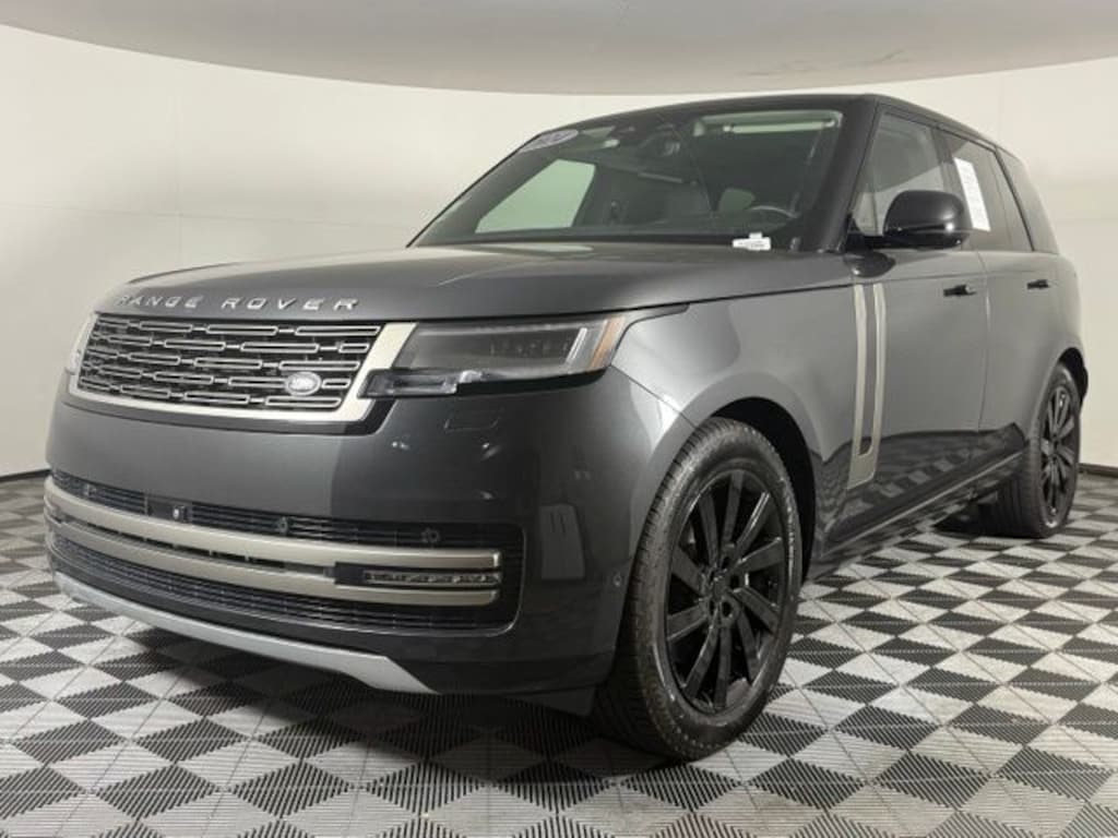 Used 2024 Land Rover Range Rover SE SUV