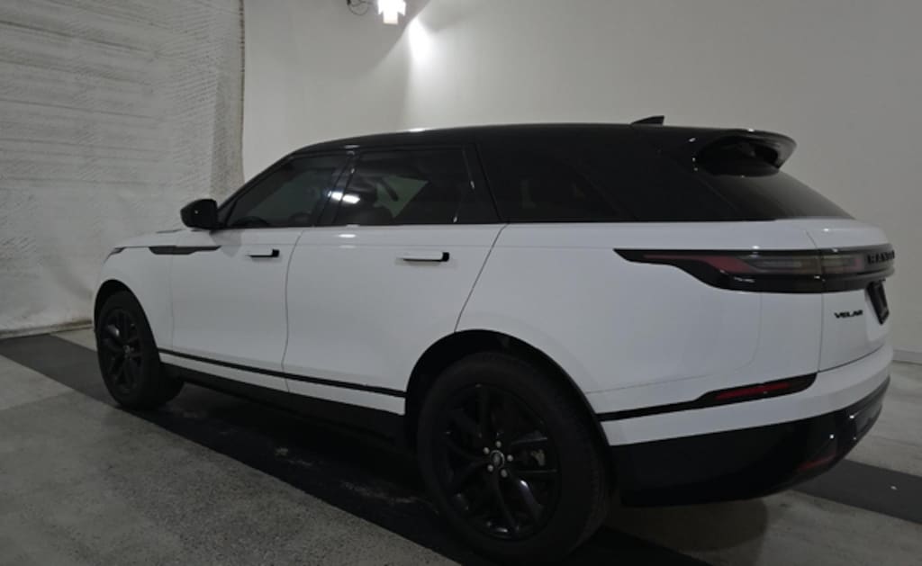 Used 2024 Land Rover Range Rover Velar Dynamic SE SUV