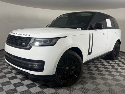 2024 Land Rover Range Rover SE SUV