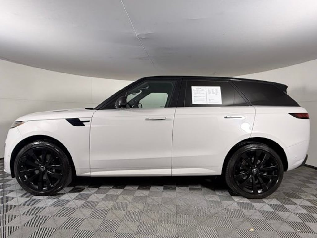 Used 2023 Land Rover Range Rover Sport SE Dynamic SUV