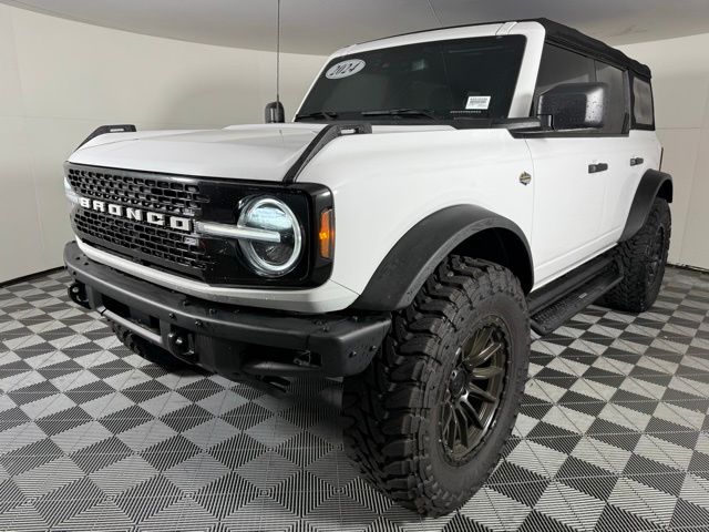 2024 Ford Bronco Wildtrak photo 3