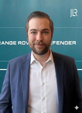 Staff member Phillip Hildner from ID_a6c02f26e507