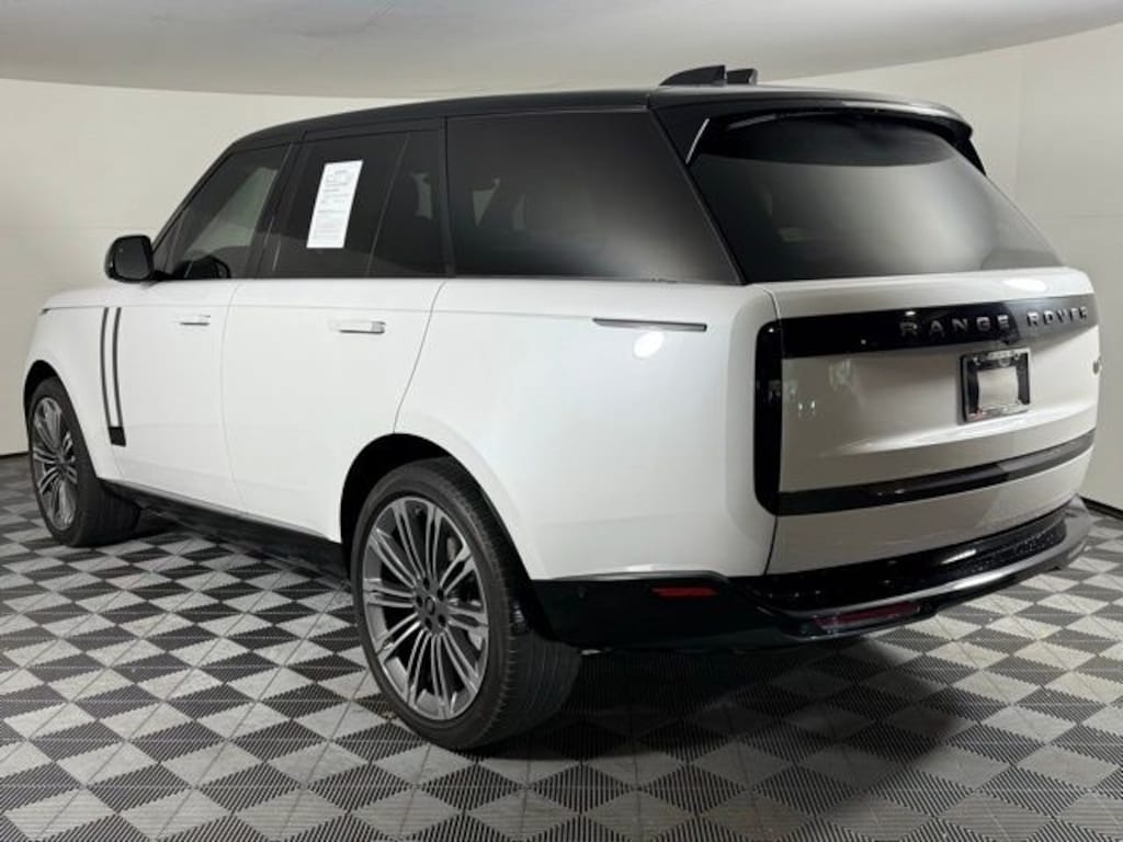 Used 2023 Land Rover Range Rover SE SUV