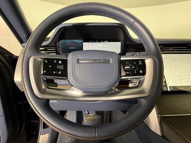 2025 Land Rover Range Rover SV - Photo 29