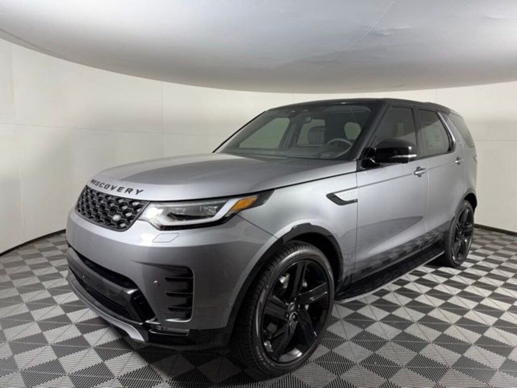Certified 2025 Land Rover Discovery Dynamic SE SUV