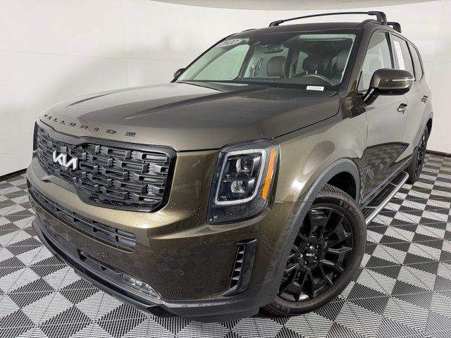 2022 Kia Telluride SX photo 2