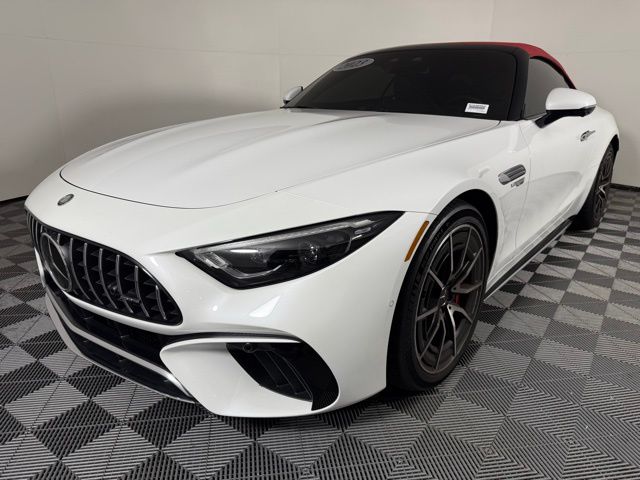 2023 Mercedes Benz SL 55 AMG photo 3