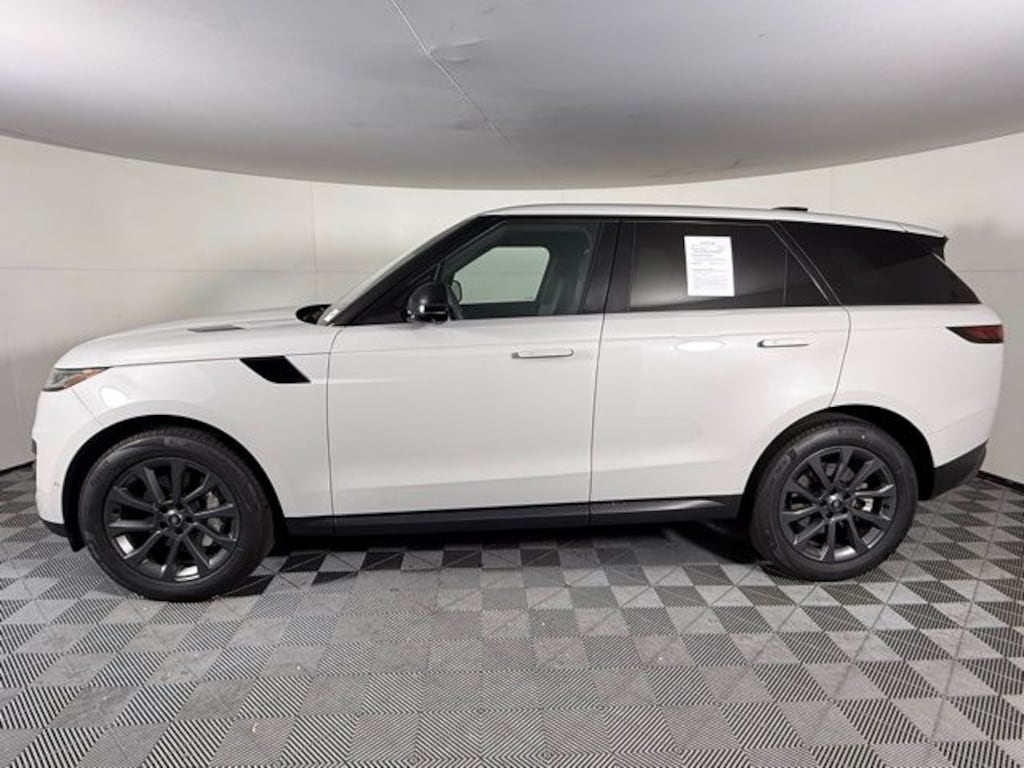 Used 2025 Land Rover Range Rover Sport SE SUV