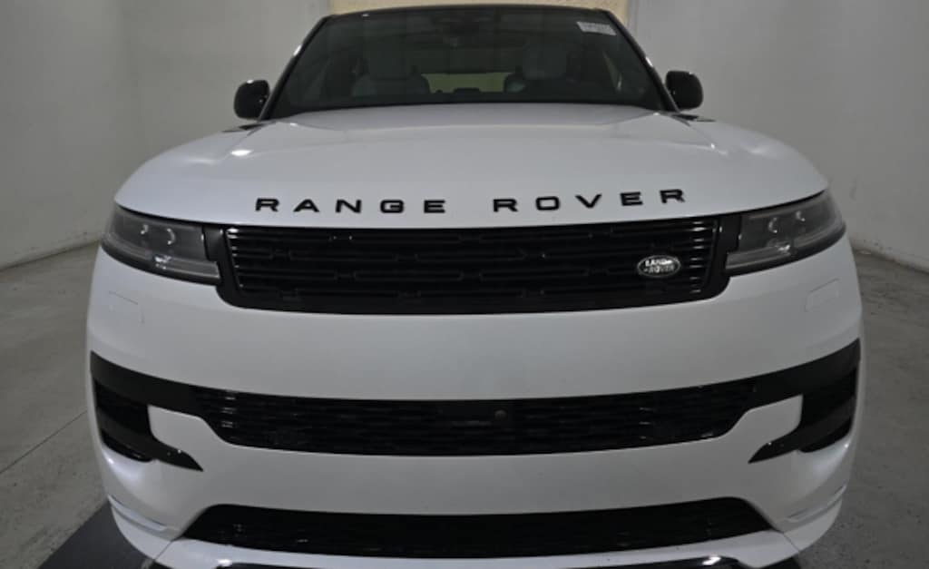 Used 2024 Land Rover Range Rover Sport Dynamic SUV