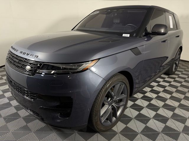 2023 Land Rover Range Rover Sport SE photo 2