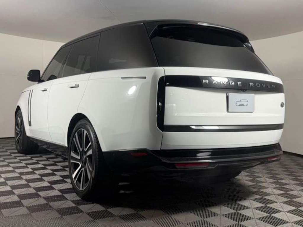 Used 2023 Land Rover Range Rover SE SUV