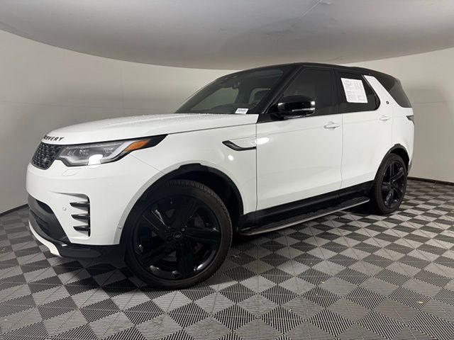 2024 Land Rover Discovery SE photo 2
