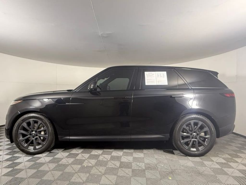 Used 2024 Land Rover Range Rover Sport SE SUV