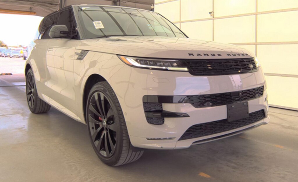 Used 2024 Land Rover Range Rover Sport Dynamic SE SUV