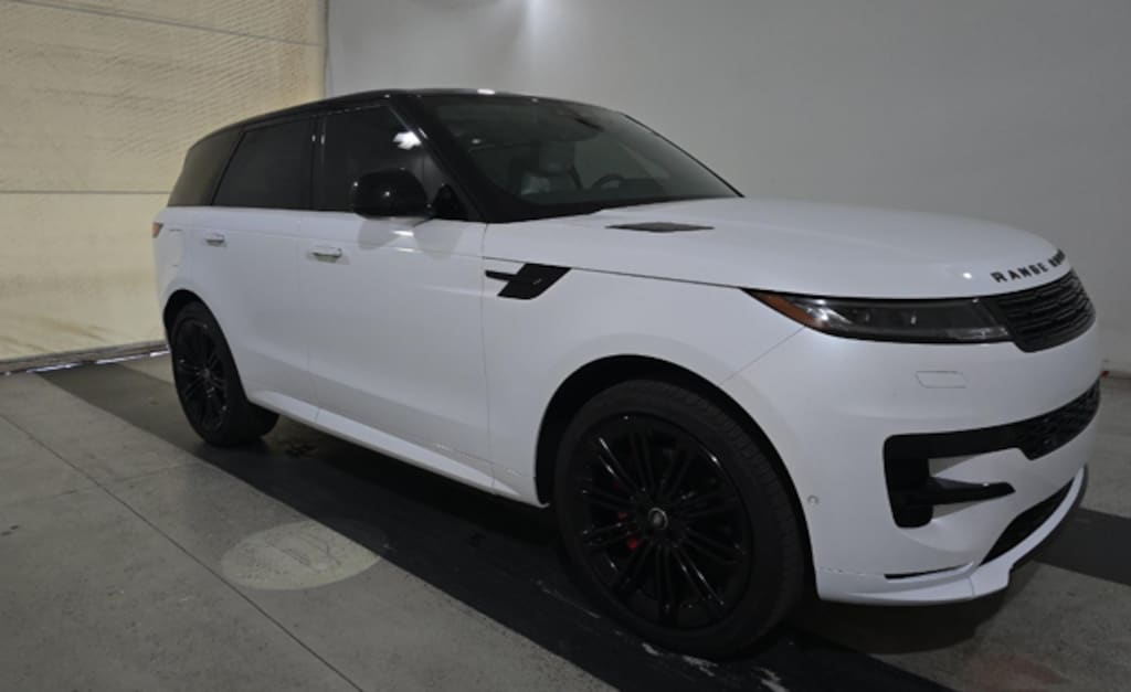 Used 2024 Land Rover Range Rover Sport Dynamic SUV