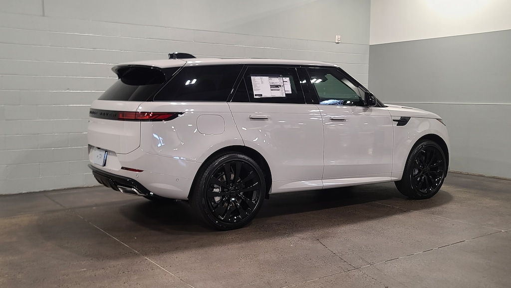 Used 2026 Land Rover Range Rover Sport Dynamic SE SUV