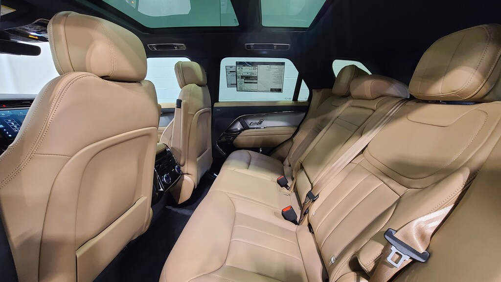 Used 2026 Land Rover Range Rover Sport SE SUV