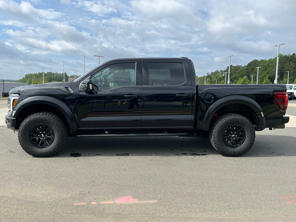 Used 2025 Ford F-150 Raptor Pickup
